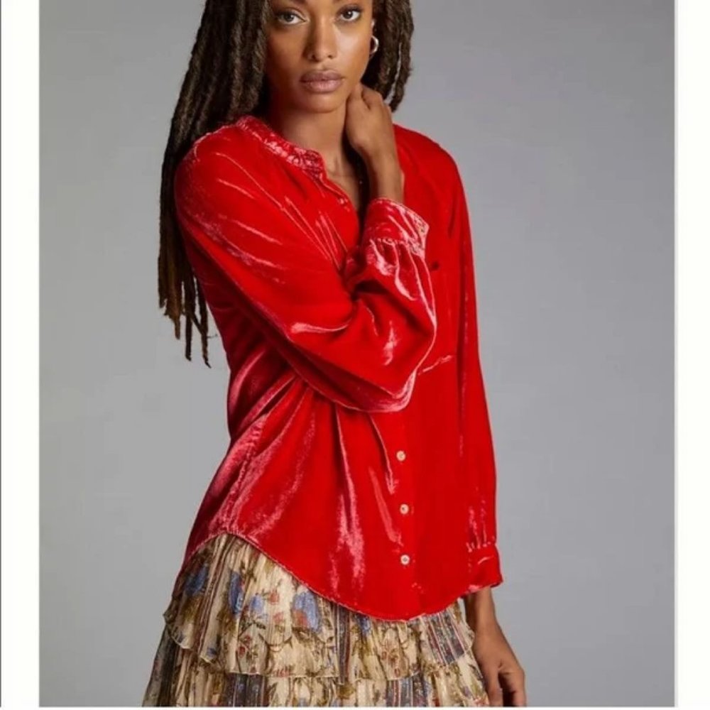 Anthropologie Pilco Puffed Sleeved Velvet Button Down Top